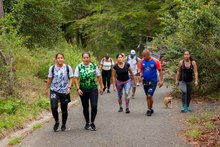 Rodeados de naturaleza los cale&ntilde;os recorrieron los senderos que atraviesa la caminata gratuita &lsquo;ruta Pance&rsquo;