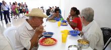 El comedor Juan XXIII de la comuna 16 beneficia 190 personas