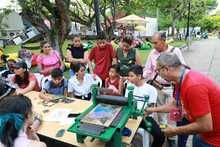 Con ritmos musicales, conferencias, programaci&oacute;n acad&eacute;mica y encuentros culturales avanza la cuarta versi&oacute;n de la feria del libro Cali