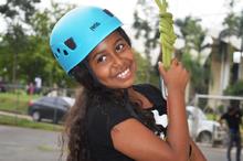 Ni&ntilde;as, ni&ntilde;os y j&oacute;venes del &aacute;rea de renovaci&oacute;n urbana, se le midieron al reto y participaron de forma activa en el programa &ldquo;V&eacute;rtigo&rdquo;.