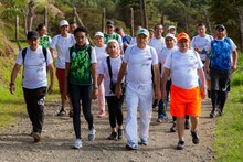 Con una caminata especial habitantes del corregimiento El Saladito disfrutaron una ma&ntilde;ana de actividad f&iacute;sica