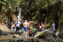 Con una caminata especial habitantes del corregimiento El Saladito disfrutaron una ma&ntilde;ana de actividad f&iacute;sica