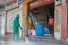 As&iacute; fue la jornada de recuperaci&oacute;n de la galer&iacute;a La Nave por Mi cali Bonita