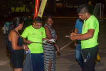 Con sesiones gratuitas que promueven el deporte la alcald&iacute;a de Cali convirti&oacute; la unidad Alberto Galindo en un espacio para la familia