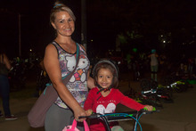 Con sesiones gratuitas que promueven el deporte la alcald&iacute;a de Cali convirti&oacute; la unidad Alberto Galindo en un espacio para la familia