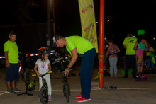 Con sesiones gratuitas que promueven el deporte la alcald&iacute;a de Cali convirti&oacute; la unidad Alberto Galindo en un espacio para la familia