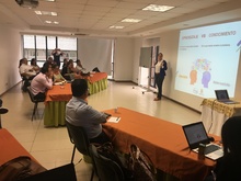 Fotos sesi&oacute;n 2 taller Introducci&oacute;n al Dise&ntilde;o y Desarrollo de Cuestionarios