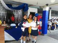 Liceo Departamental de Cali realiz&oacute; la entrega de s&iacute;mbolos a nuevos estudiantes de grado 11 