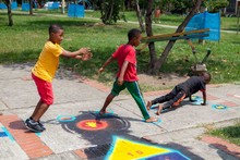 Te contamos c&oacute;mo los ni&ntilde;os y ni&ntilde;as de Valle Grande juegan al piso 