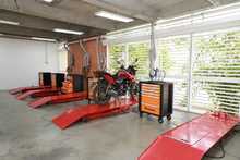 200 J&oacute;venes en proceso de rehabilitaci&oacute;n social ahora tienen d&oacute;nde estudiar 