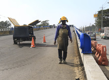 En la obra a desnivel de la autopista Sim&oacute;n Bol&iacute;var con carrera 100 se deben hacer adecuaciones previendo el Tren de Cercan&iacute;as