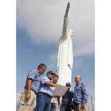 Director del Dagma, Carlos Calder&oacute;n, recorre zona rural de Cali junto a funcionarios de Parques Nacionales