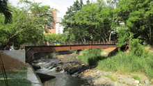 Nuevo puente a la cultura sobre el r&iacute;o Cali