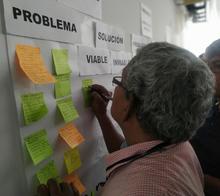 Mesas de trabajo y encuentros con los ciudadanos