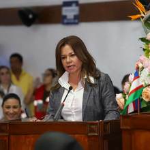 El bienestar de la mujer, prioridad para el alcalde Jorge Iv&aacute;n Ospina