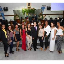 Concejo de Cali condecor&oacute; a las 10 mejores bachilleres mujeres 2019 