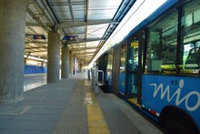 Usuarios MIO exentos del toque de queda, transitan responsablemente