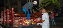 Mercados puerta a puerta llegan a poblaci&oacute;n m&aacute;s vulnerables de Cali 