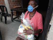 2900 mercados fueron entregados en la Comuna 15