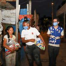 Otras 1.300 familias cale&ntilde;as se beneficiaron con asistencia alimentaria