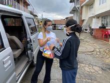 Contin&uacute;a la entrega de mercados a j&oacute;venes en situaci&oacute;n de vulnerabilidad  