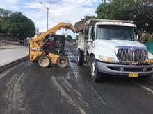 Retoman actividades de mantenimiento vial en la autopista Suroriental
