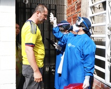 Inici&oacute; tamizaje casa por casa en zonas con m&aacute;s positivos de COVID-19