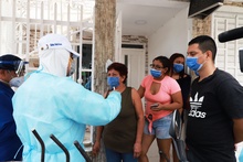 Inici&oacute; tamizaje casa por casa en zonas con m&aacute;s positivos de COVID-19