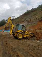 Restablecen paso vehicular tras derrumbe en la v&iacute;a Pance