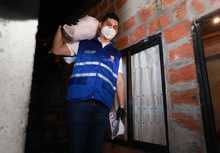 Infraestructura apoya la entrega de mercados en la comuna 19