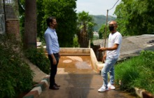 Secretar&iacute;a de Turismo entrega a los cale&ntilde;os, donaciones propias 