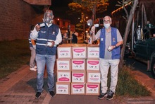 Madrugamos a entregar 6.000 ayudas humanitarias en la comuna 14