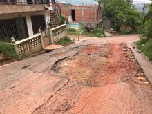 Inician trabajos de adecuaci&oacute;n vial en La Sirena