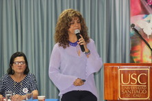 Madre, mujer luchadora que aporta al progreso social