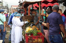 As&iacute; realizan tamizajes para disminuir riesgo de contagio por COVID-19 en Santa Elena