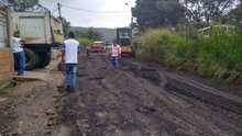 Contin&uacute;an jornadas de mantenimiento vial en La Sirena y Guacas