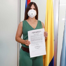 Bienvenida a los nuevos colombianos por adopci&oacute;n