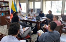 Mesa de trabajo con empresarios por la educaci&oacute;n