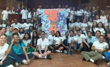 Mesa de trabajo con representantes estudiantiles