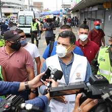 Reuni&oacute;n y recorrido Alcalde Ospina con comerciantes del centro de Cali