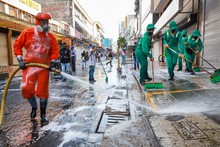 Con lavat&oacute;n y simulacro de activaci&oacute;n, el centro de Cali alista su reapertura