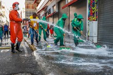 Con lavat&oacute;n y simulacro de activaci&oacute;n, el centro de Cali alista su reapertura