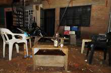 Grupo &eacute;lite de se toma primer d&iacute;a de toque de queda y desactiva nueve fiestas