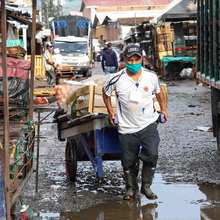 Comerciantes, clientes y trabajadores de Santa Elena, consecuentes con el cierre