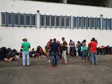 Un grupo de 70 venezolanos viaj&oacute; a la frontera con recursos propios