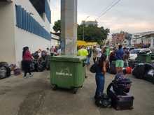 Un grupo de 70 venezolanos viaj&oacute; a la frontera con recursos propios