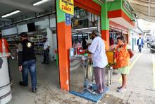 Optimismo en comerciantes de Santa Elena por intervenci&oacute;n en la plaza de mercado