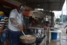 En el barrio Rep&uacute;blica de Israel tambi&eacute;n se cocina con amor