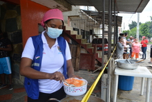 En el barrio Rep&uacute;blica de Israel tambi&eacute;n se cocina con amor