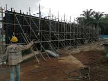 Funden estribos del puente sobre el r&iacute;o Lili